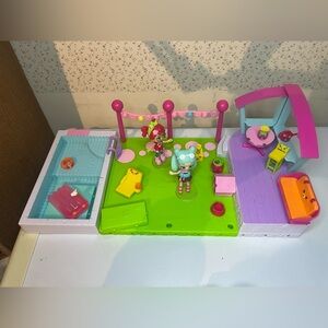Shopkins Happy Places Home Pool & Sun Deck Toy
